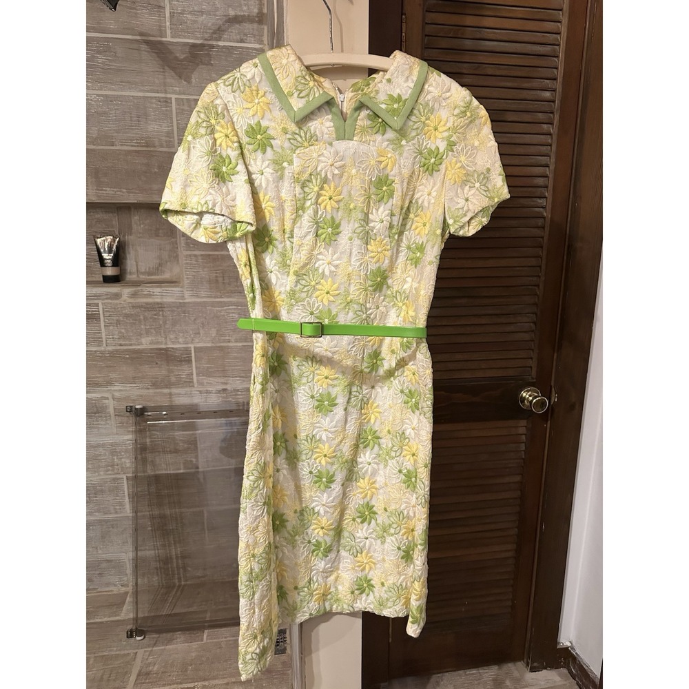 60s 70s Vintage Edward Mesrobian Dress w Right Side Pocket Floral